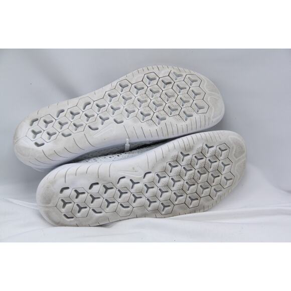 Nike Free RN Flyknit Running Shoes Womens Size 10 White Platinum Sneakers - Picture 8 of 9